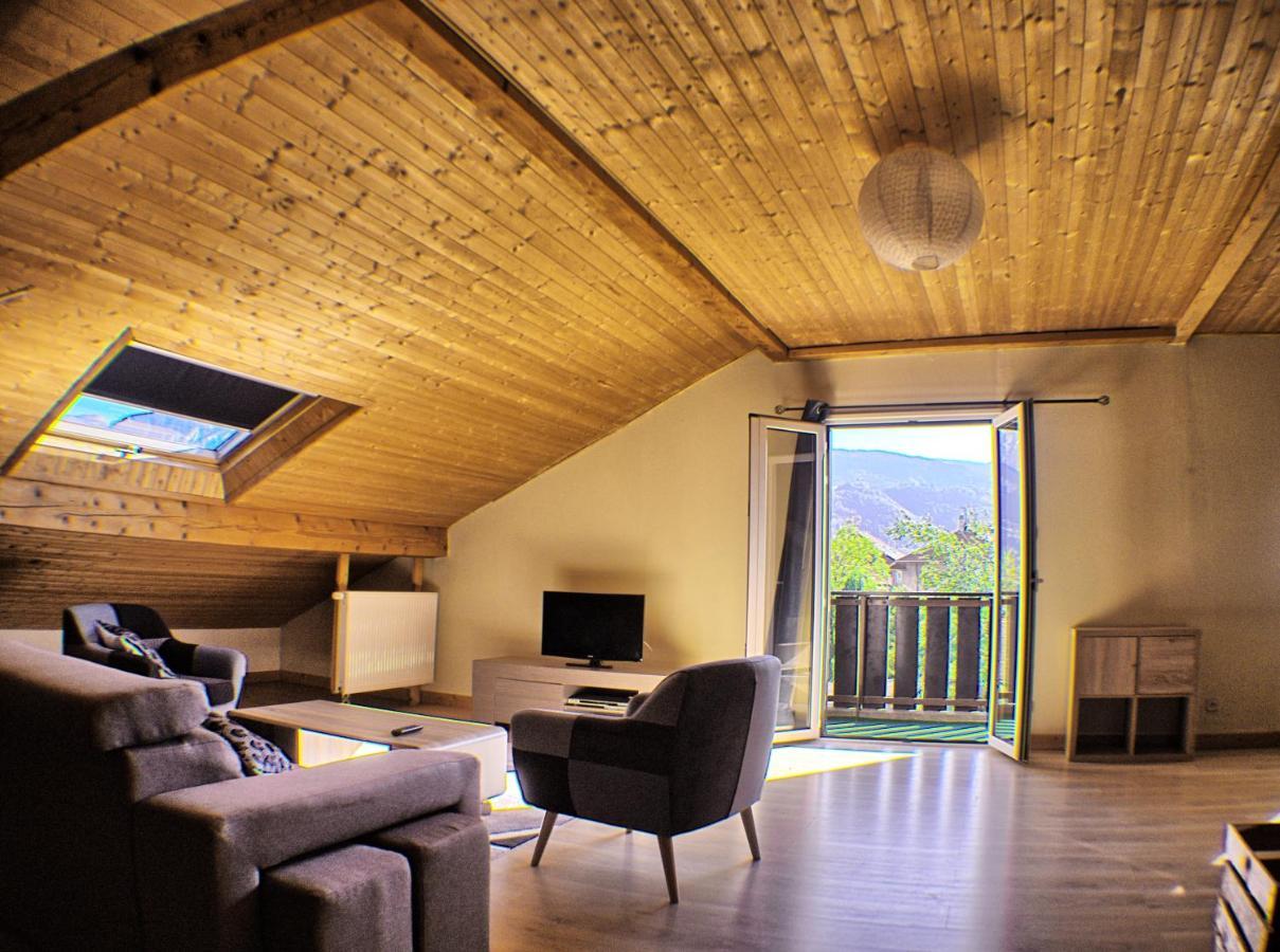 Appartement Le Pontvys à Marignier Extérieur photo